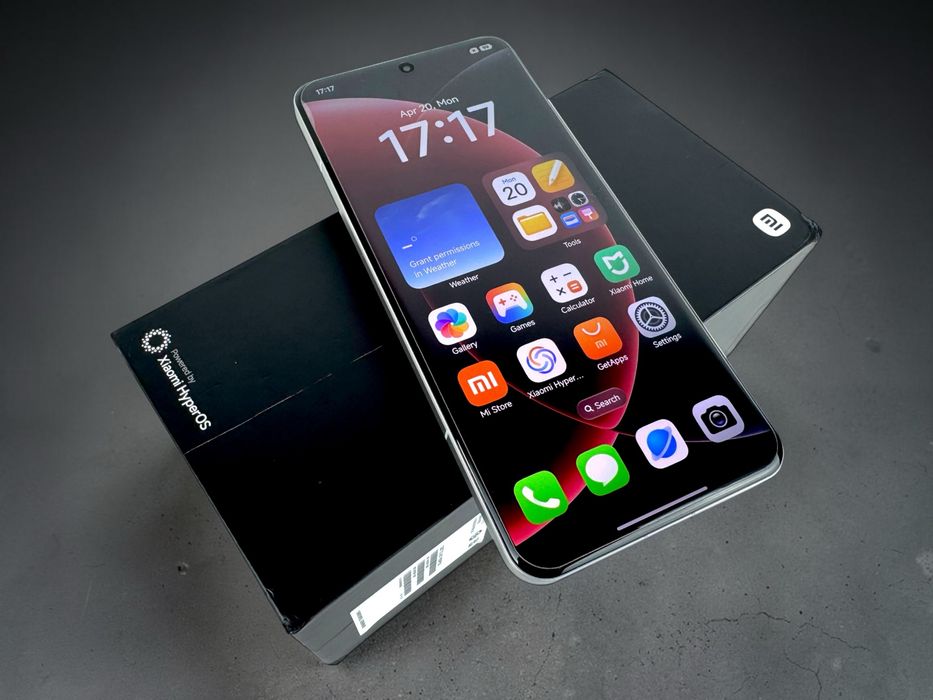 Xiaomi 15 Ultra 5G 512GB 16RAM Silver КАТО НОВ!  Гаранция!