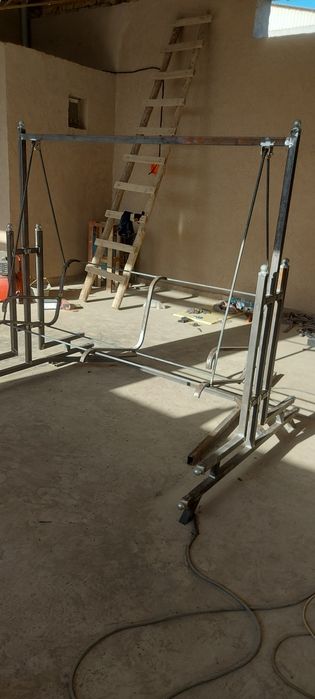 Качели ва скамейкалар