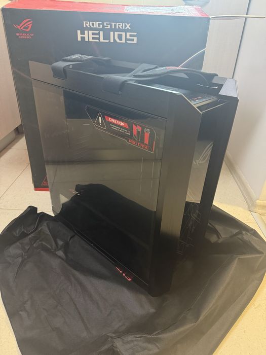 Carcasa Pc Asus Rog strix Helios