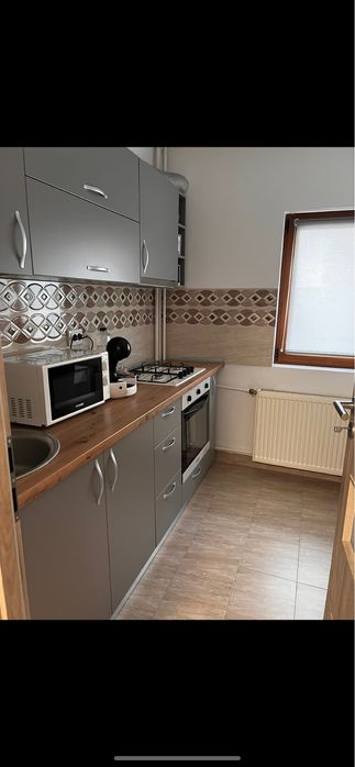 Inchiriez garsoniera spatioasa 42 mp