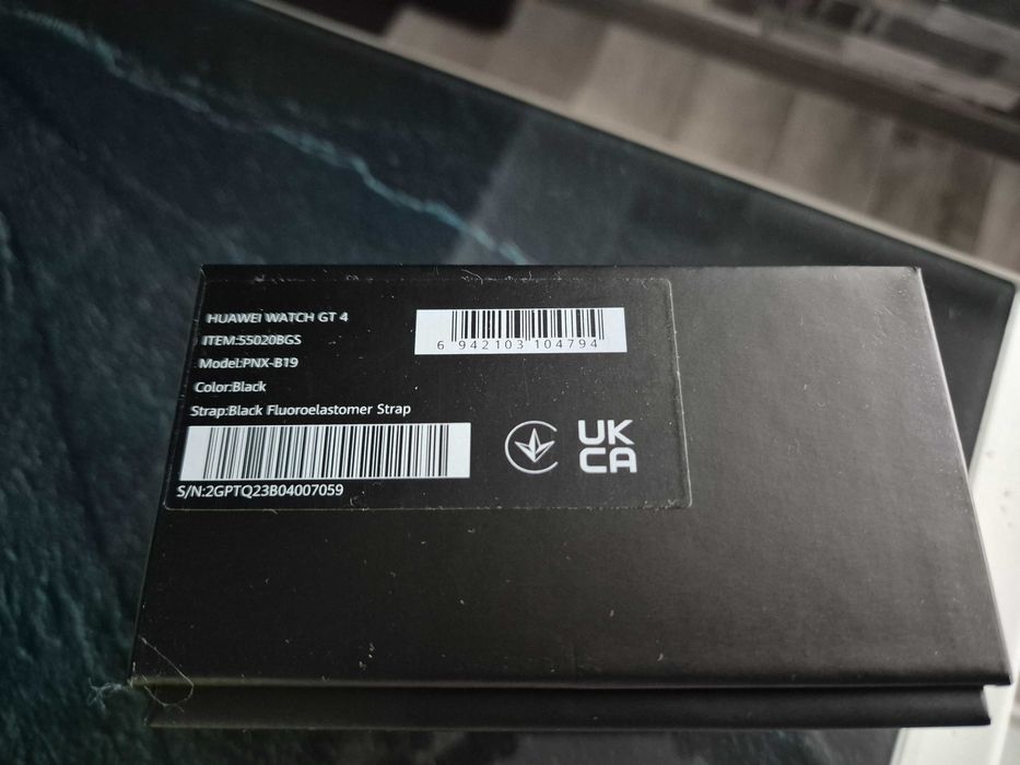 **Huawei watch gt4** с подарък