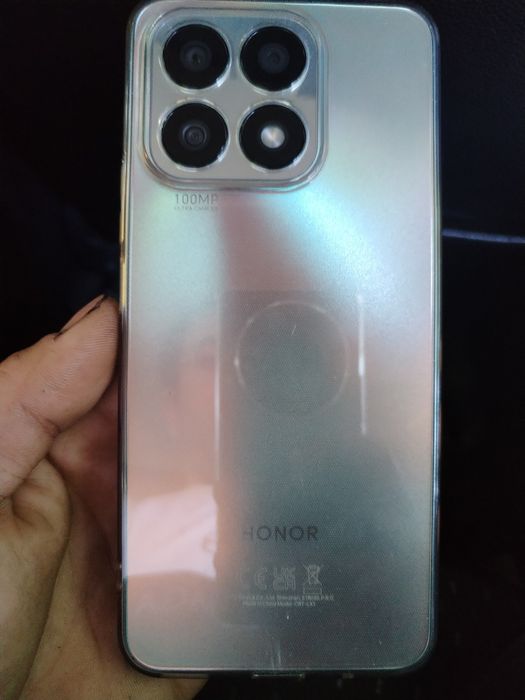 Honor x8a srochni sotiladi