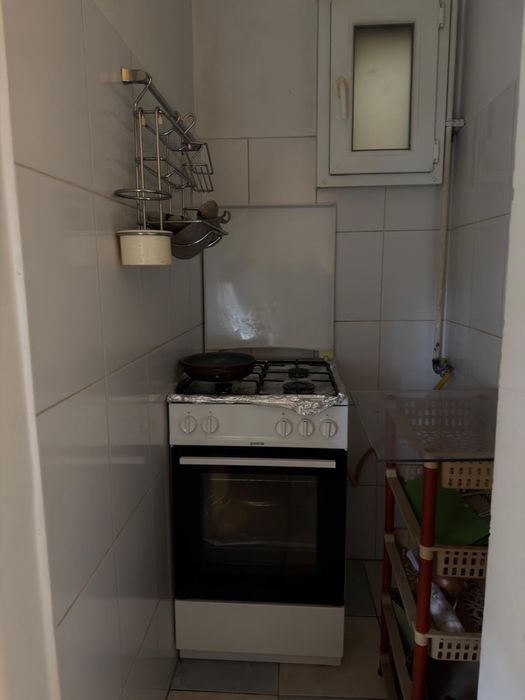 Inchiriez apartament cu 1 camera