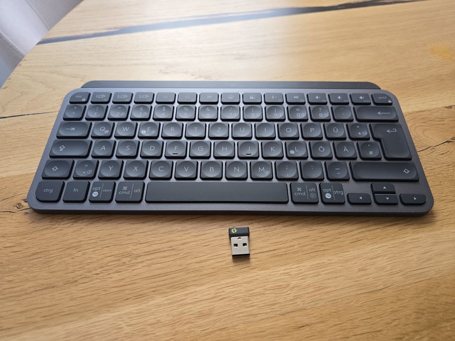 Vând tastatura wireless logitech mx keys s mini