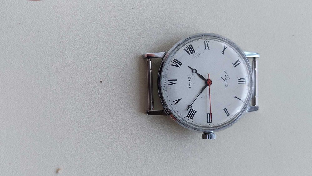 Продам часы оригинал. СССР и Швейцария.