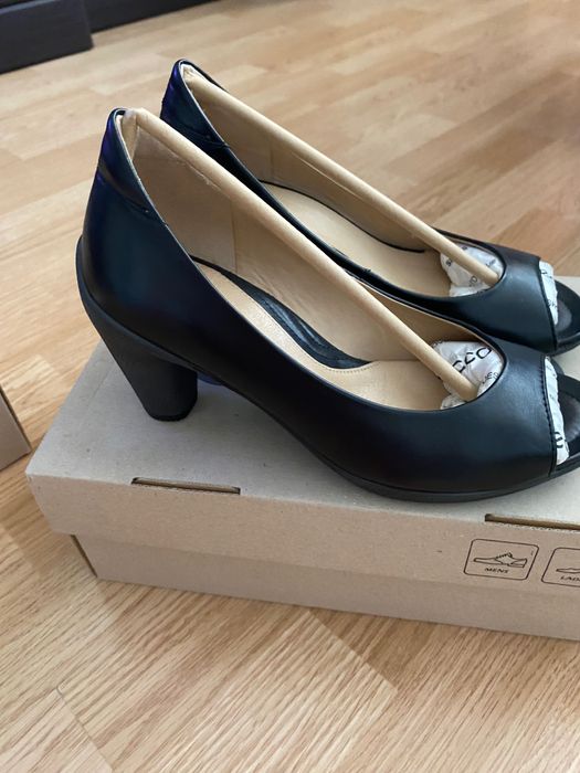 Женские туфли ecco