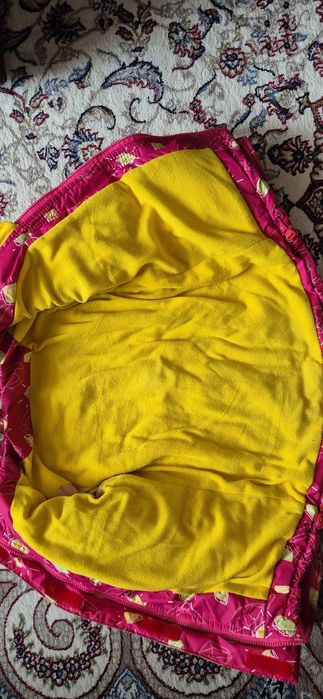 Продам комбинезон на девочку