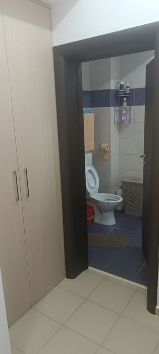 Garsoniera de închiriat.