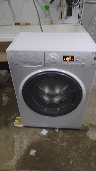 Ariston Hotpoint 6 kg  aybi yoq 2 oy garyantiya beramiza
