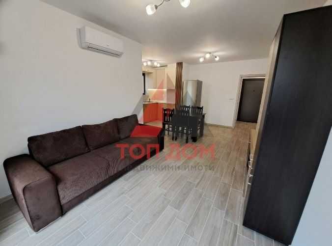 Дава се под наем Двустаен апартамент в Варна, Цветен квартал - 70 кв.м за 600 € - Снимка #2