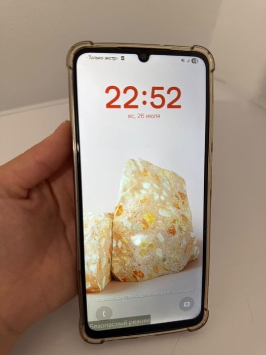 Продам Samsung Galaxy A06 4/64 ГБ.