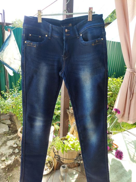 Джинсы ,брюки ,юбки.