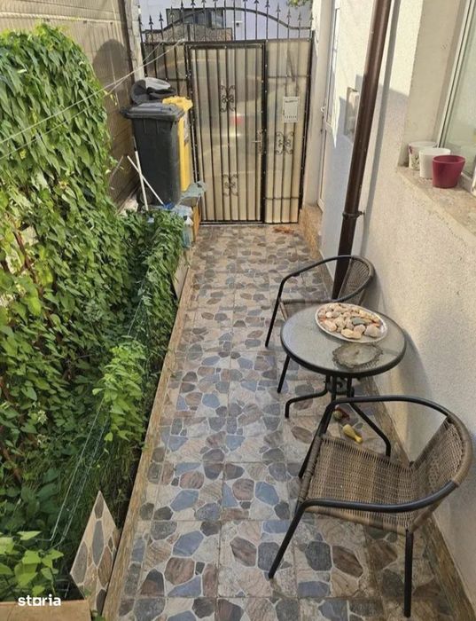 Casa caramida 2 camere+terasa inchisa BCA 18 mp, gaze, 20 mp curte.