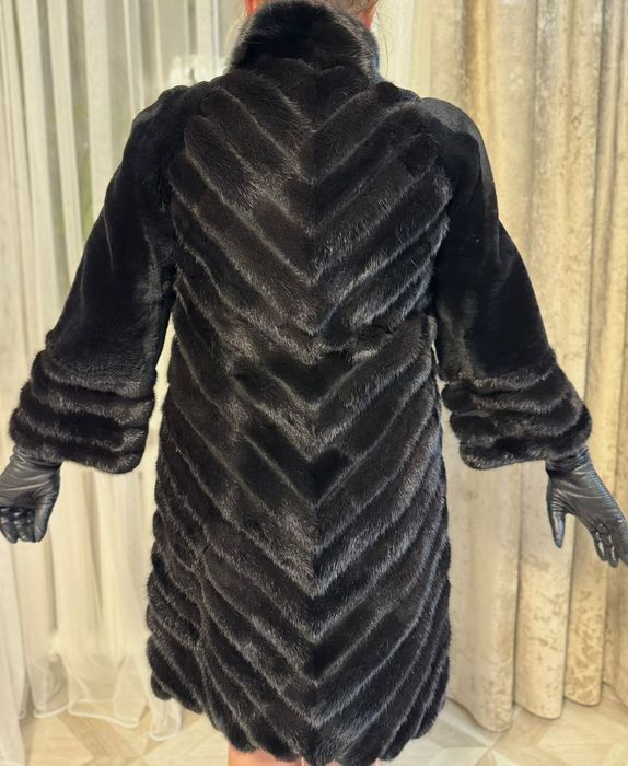 Верхняя женская одежда