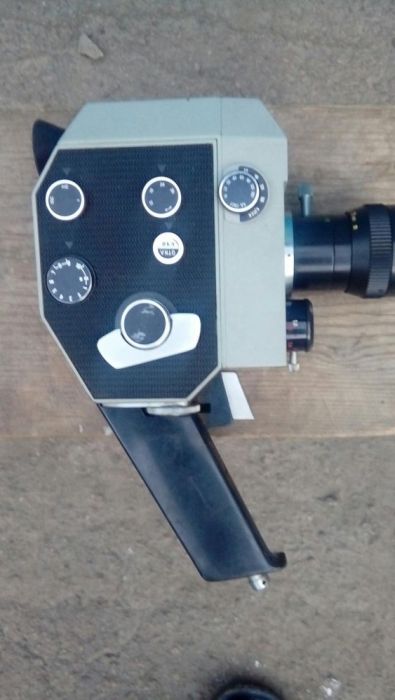 Продам видеокамеру КВАРЦ.