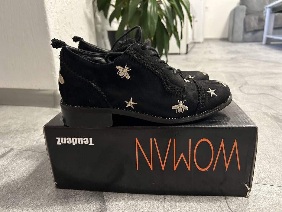 Обувки елегантни и клъч чанта