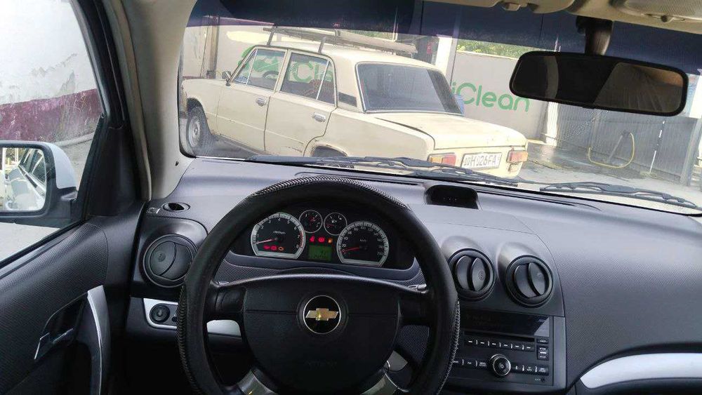 Нексия-3 белий 2018 механика