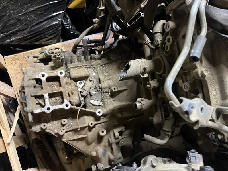 Двигатель Toyota Corolla 2ZR 1.8