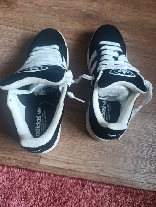 Продам кроссовки