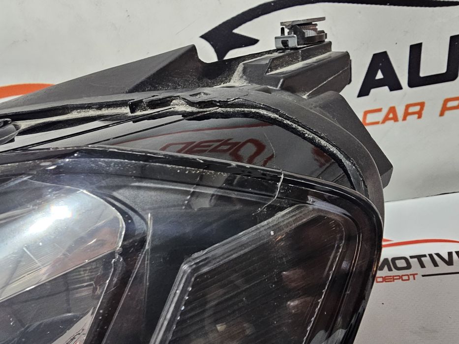 Far stanga xenon VW Golf 7 GTI dupa 2012 cod 5G1941039A