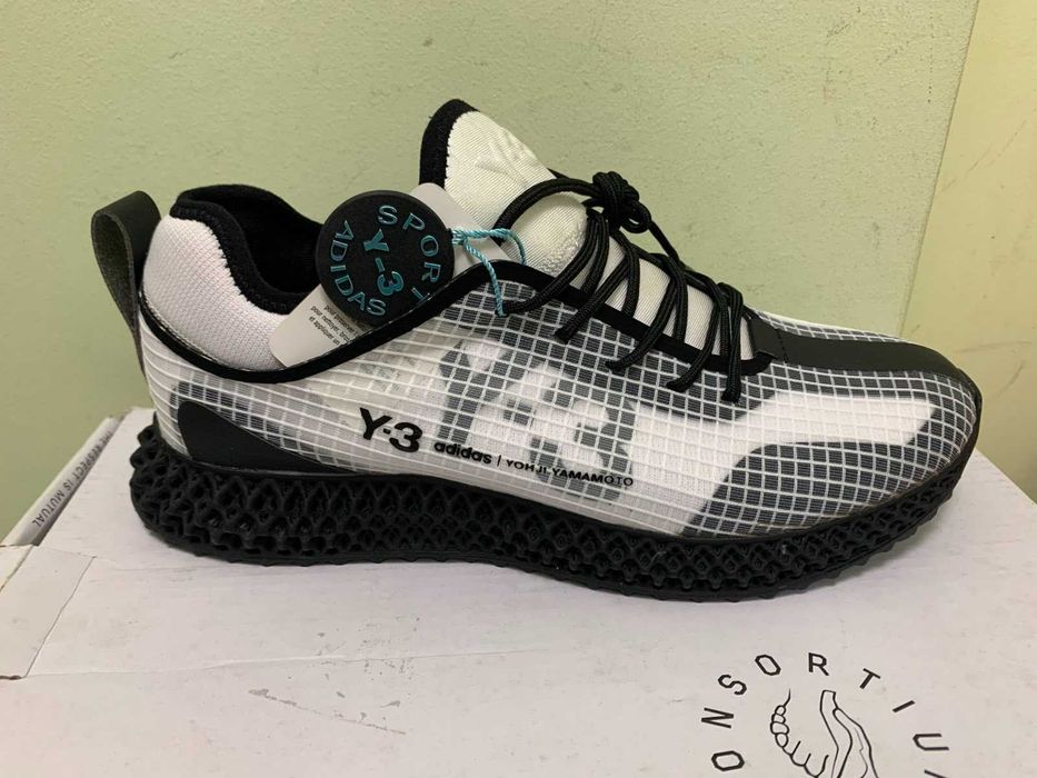 Нови мъжки маратонки Adidas Y-3 Runner 4D  White/Core Black 41 1/3