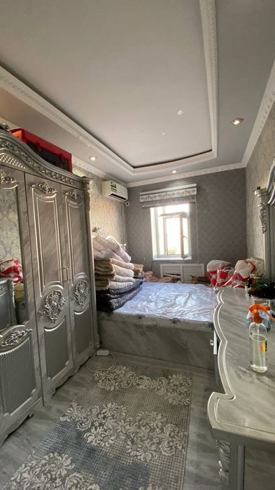 Продается 3 комнатная квартира на Себзаре ор метро Гафура Гуляма