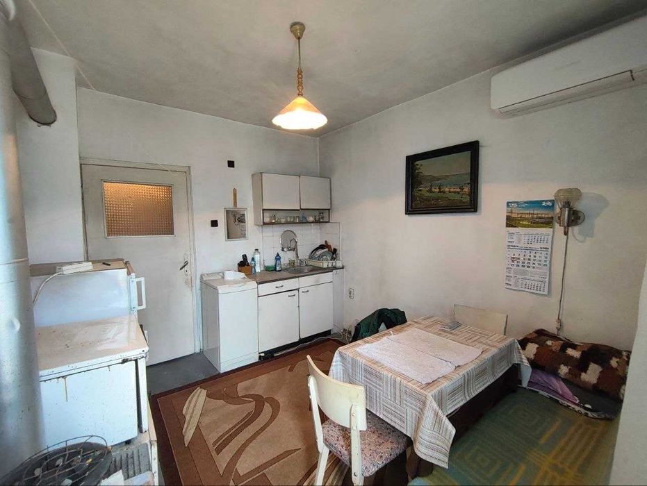 Продава се Едностаен апартамент в Търговище, Вароша - 42 кв.м за 729 €/кв.м - Снимка #4