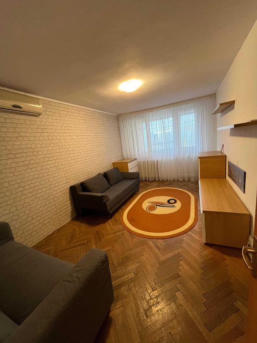 Închiriere 2 camere sector 4