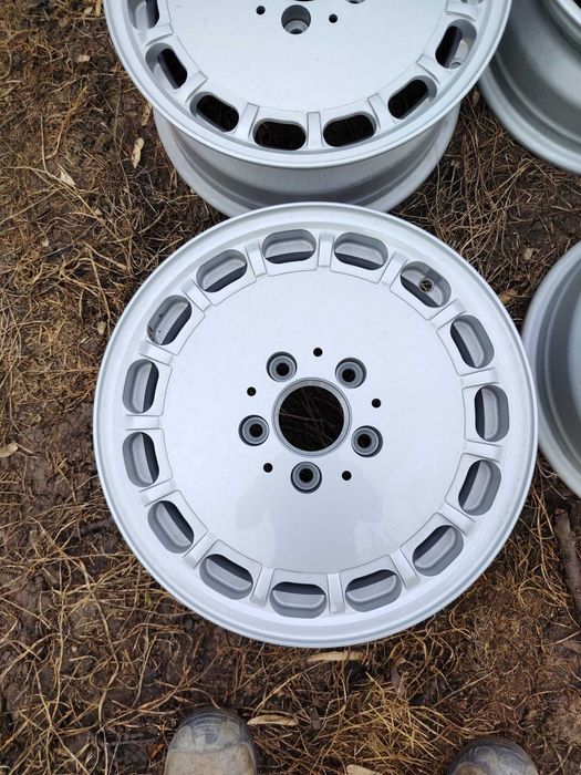 Jante Mercedes W124 pe 15