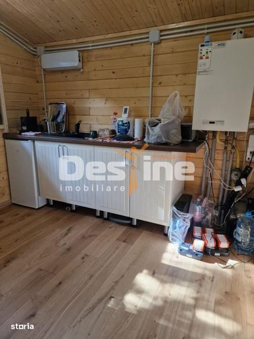 Cabana  Comarnic 650 mp teren,  Cartier Ghiosesti!