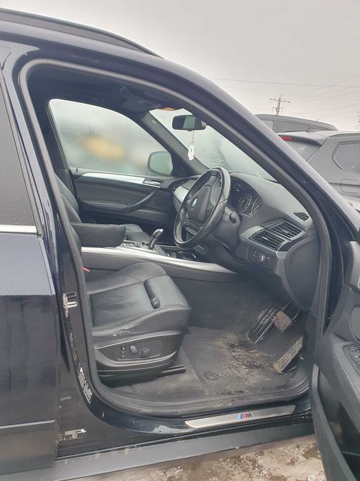 Dezmembrez BMW X5 XDrive 3.0 ( 4.0 ) d 2011