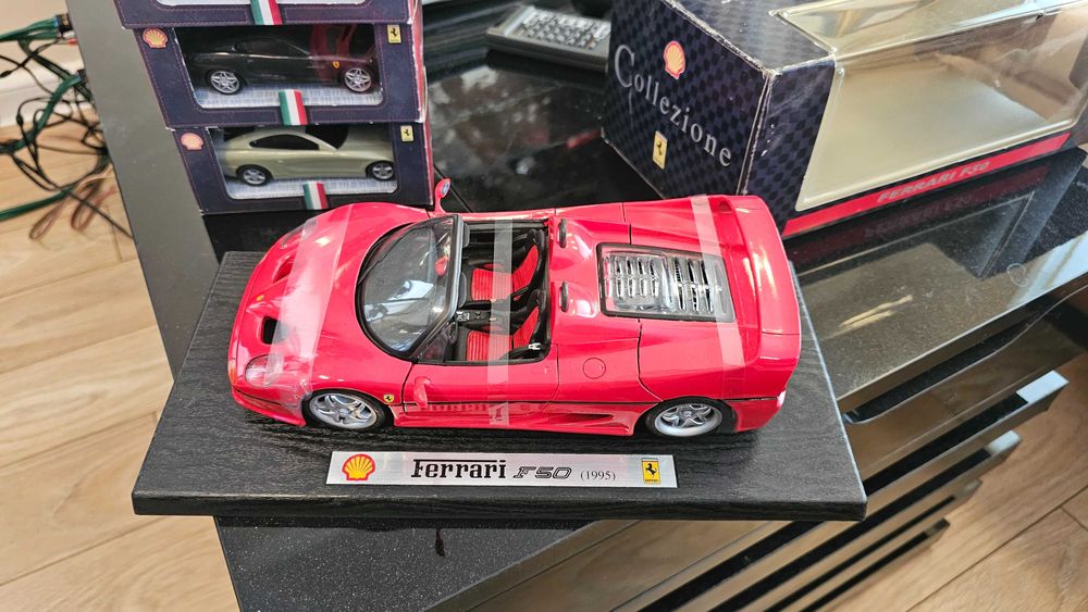 Shell V power колички ferrari завиващи