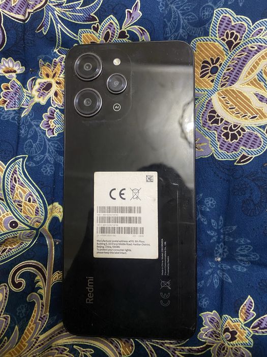 Sotiladi narxi 1300 iphone xs ga abmen bor ustiga dap qilinadi