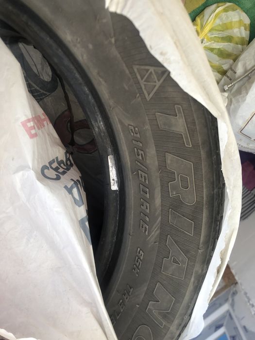 Продам летние шины на камри 40