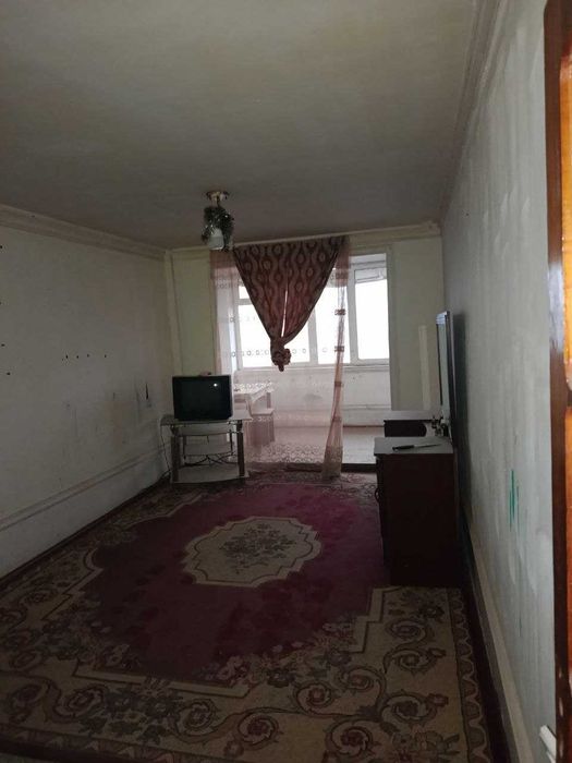 3х комнатная квартира на 2 этаже, без ремонта, Саттепо