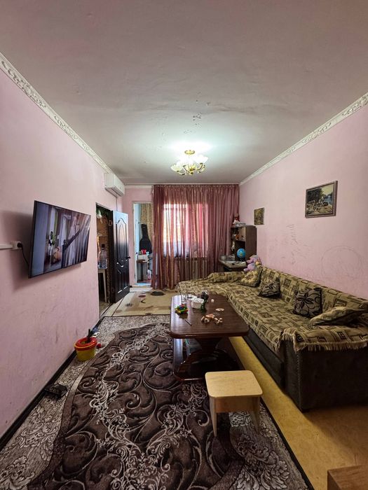 Срочно продаётся квартира 2/3/4 Феруза массиф М улугбек район