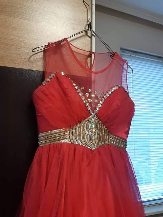 Официални  рокли