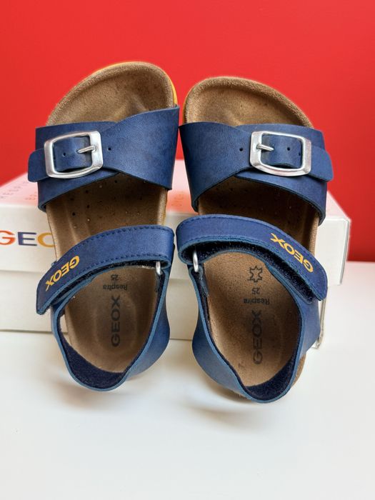 Детски обувки Geox 25 размер