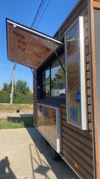 Vand rulota  comerciala fast food an 2025