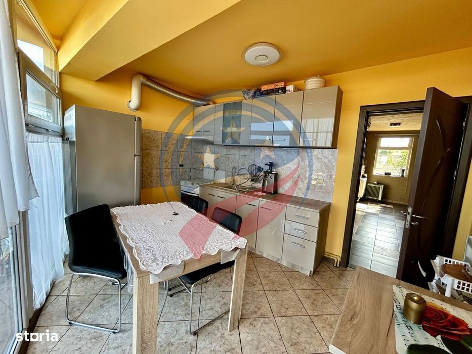 Casă P+1 de vânzare în Pielești, Str. Oltenilor – teren 1.300 mp