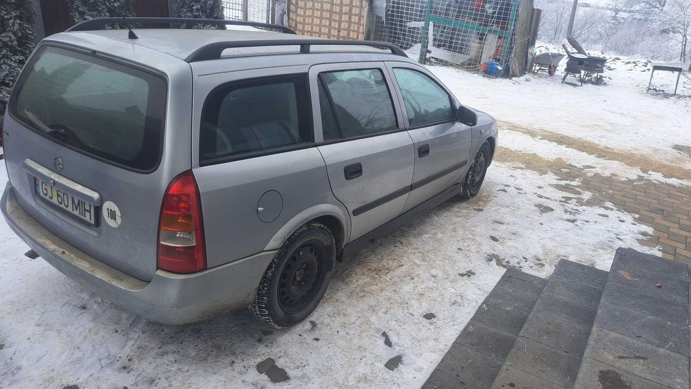 Vând Opel astra-g
