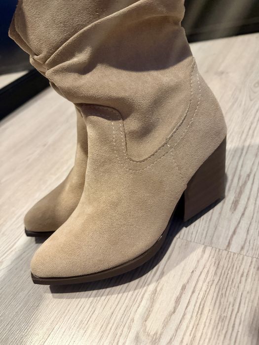 Botine ciocate nr 37