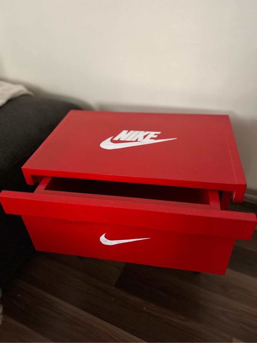 Noptiera Nike ShoeBox