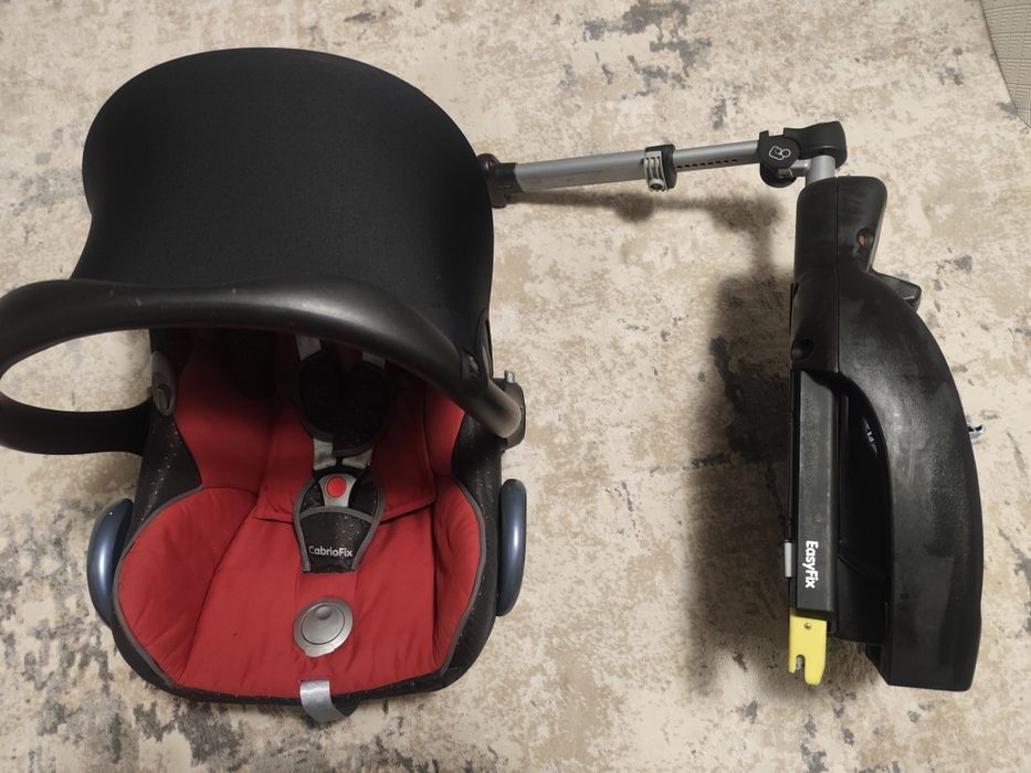 Кош кошница за кола с база изофикс isofix  Maxi-Cosi CabrioFix + ISOFIX EasyFix – комплект с база. 0-13 кг До около От 0 до 16-18 месеца