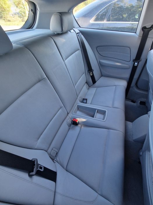 Bmw 118i An 2009 Motor 2.0 Benzină 143 Cp km 138.000 Vânzare În RATE  Garanție 1An