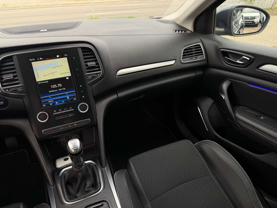 Renault Megane 4 BOSE Edition / 1.5dCi 110Cp / Head-Up / Distronic / RATE / GARANTIE / Lane-Side Assist