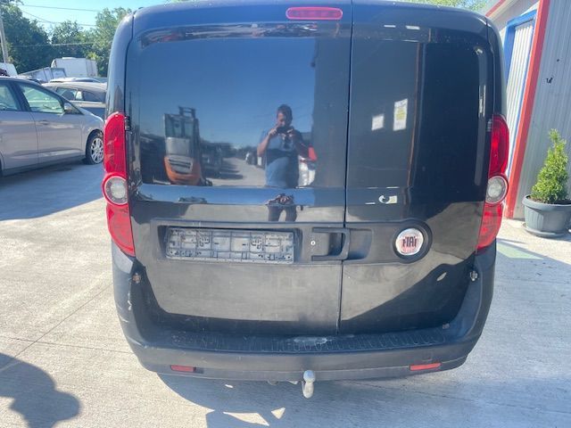 Dezmembrez Fiat Doblo an 2011 Motor 2.0 Multijet Euro5