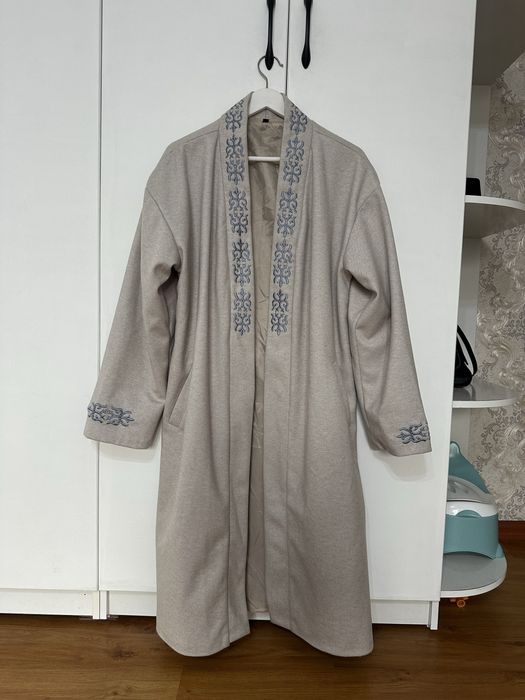 Продается шапан новый