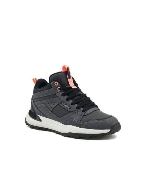 Продам  универсальные кроссовки