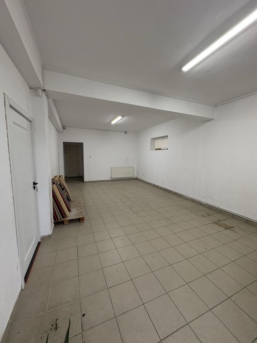 Spatiu comercial 57mp